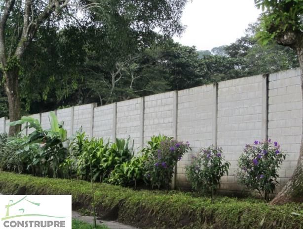 Tapial El Carmen Mountain Valley